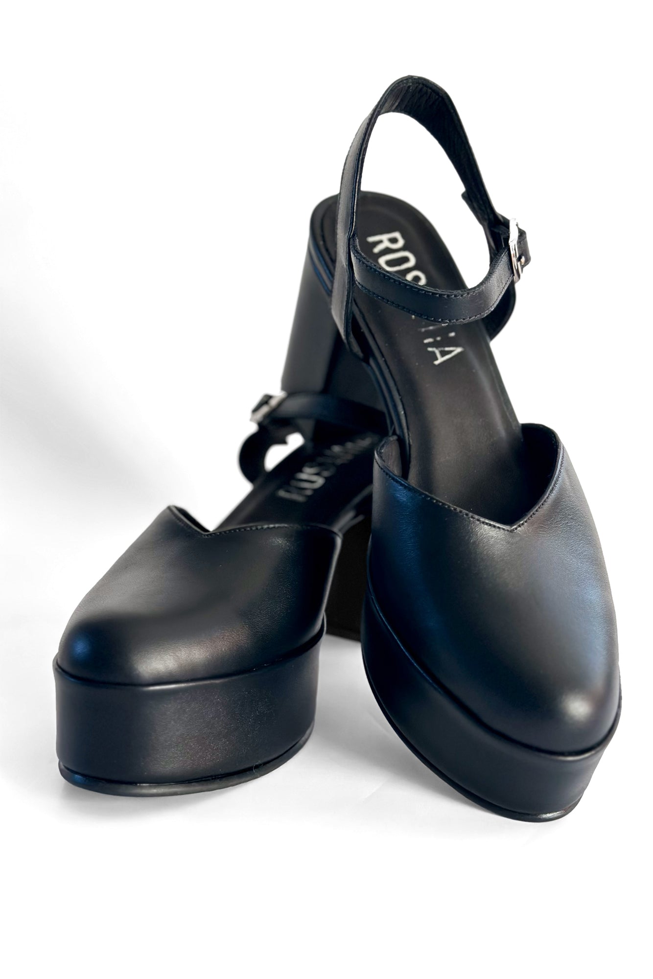 ZAPATO ISABEL NEGRO 2