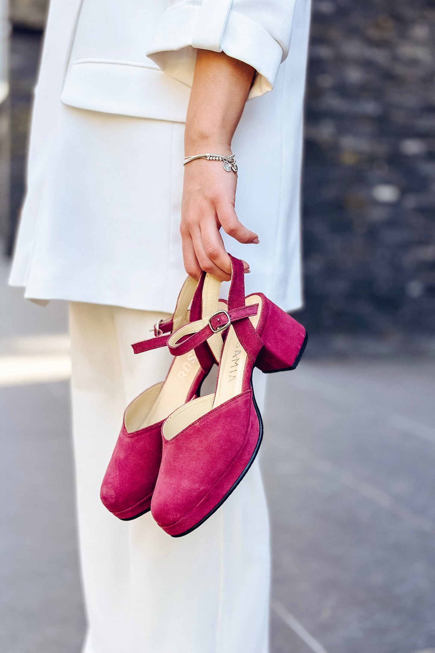 ZAPATO ISABEL BURDEO 1