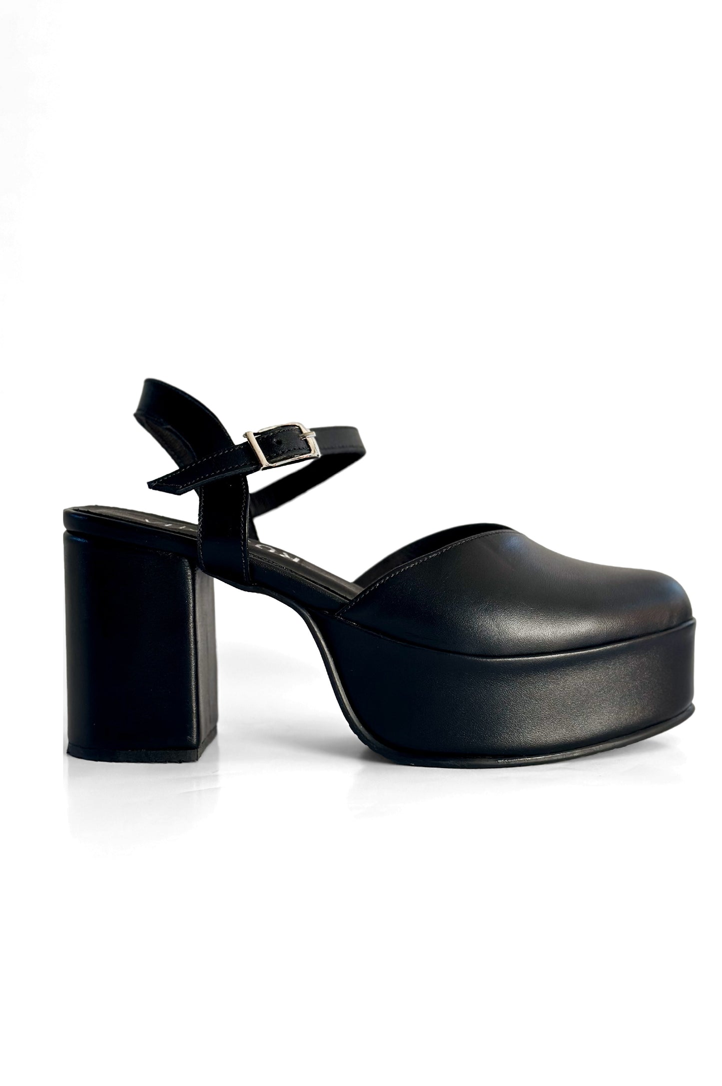 ZAPATO ISABEL NEGRO 2
