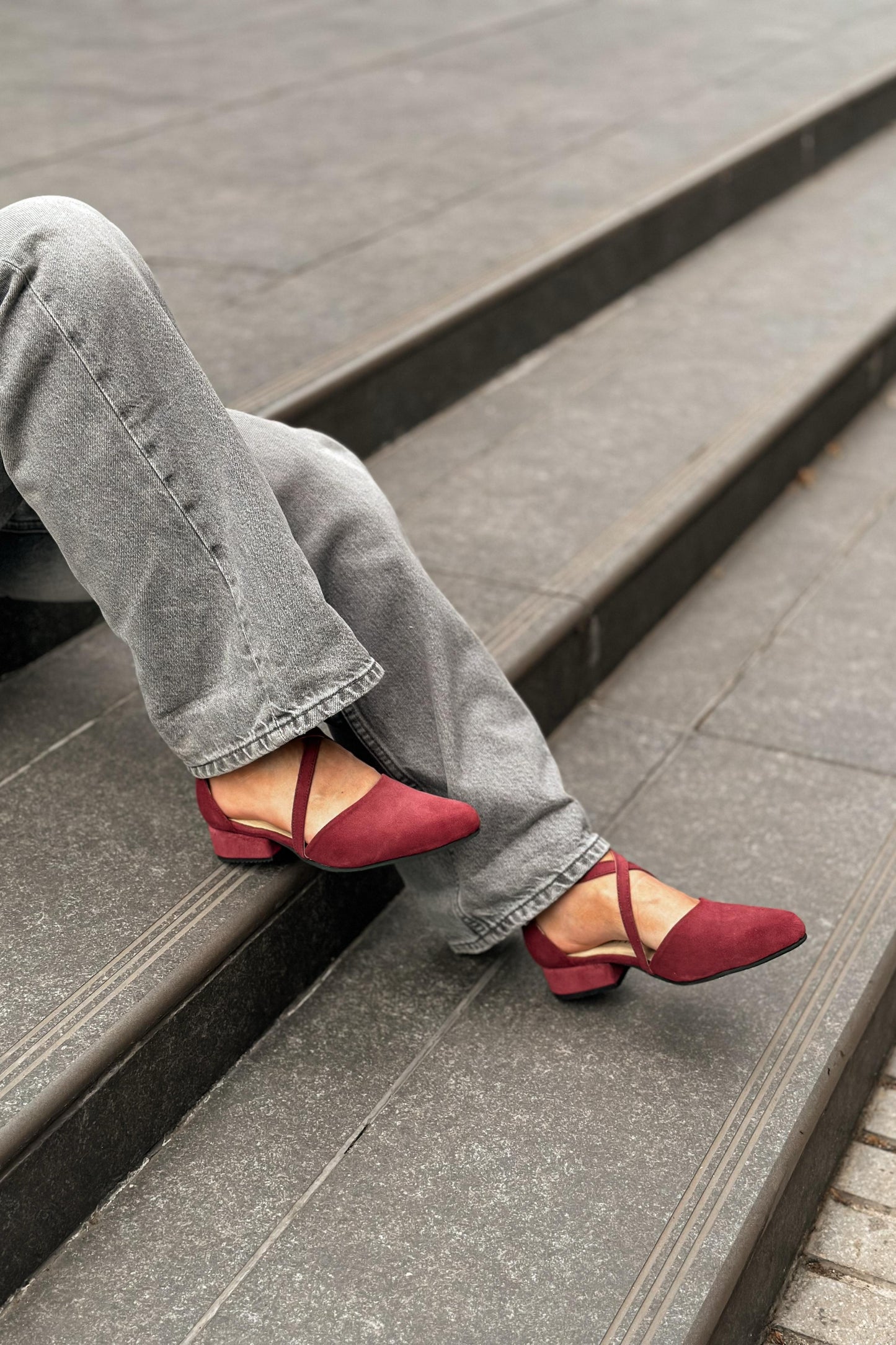 ZAPATO VICTORIA BURDEO - COMING SOON