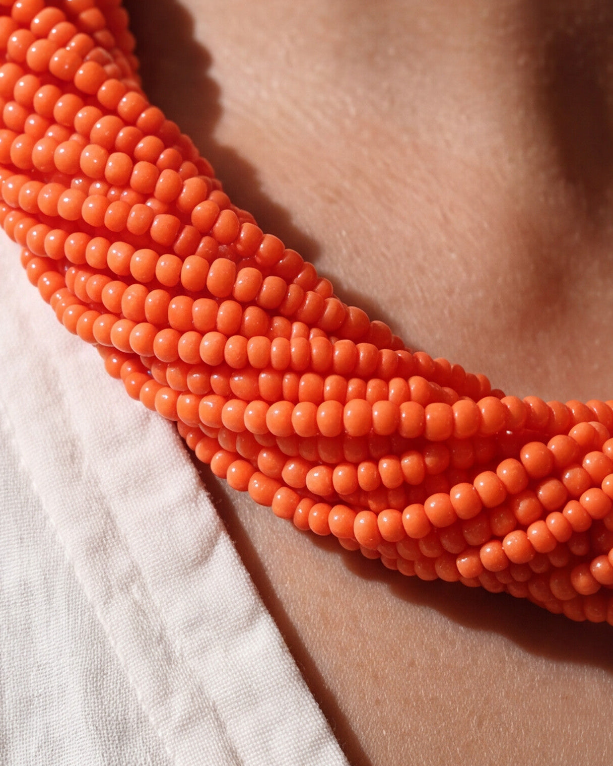 COLLAR NARANJO