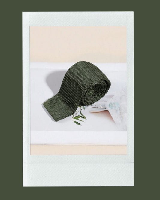 CORBATA VERDE