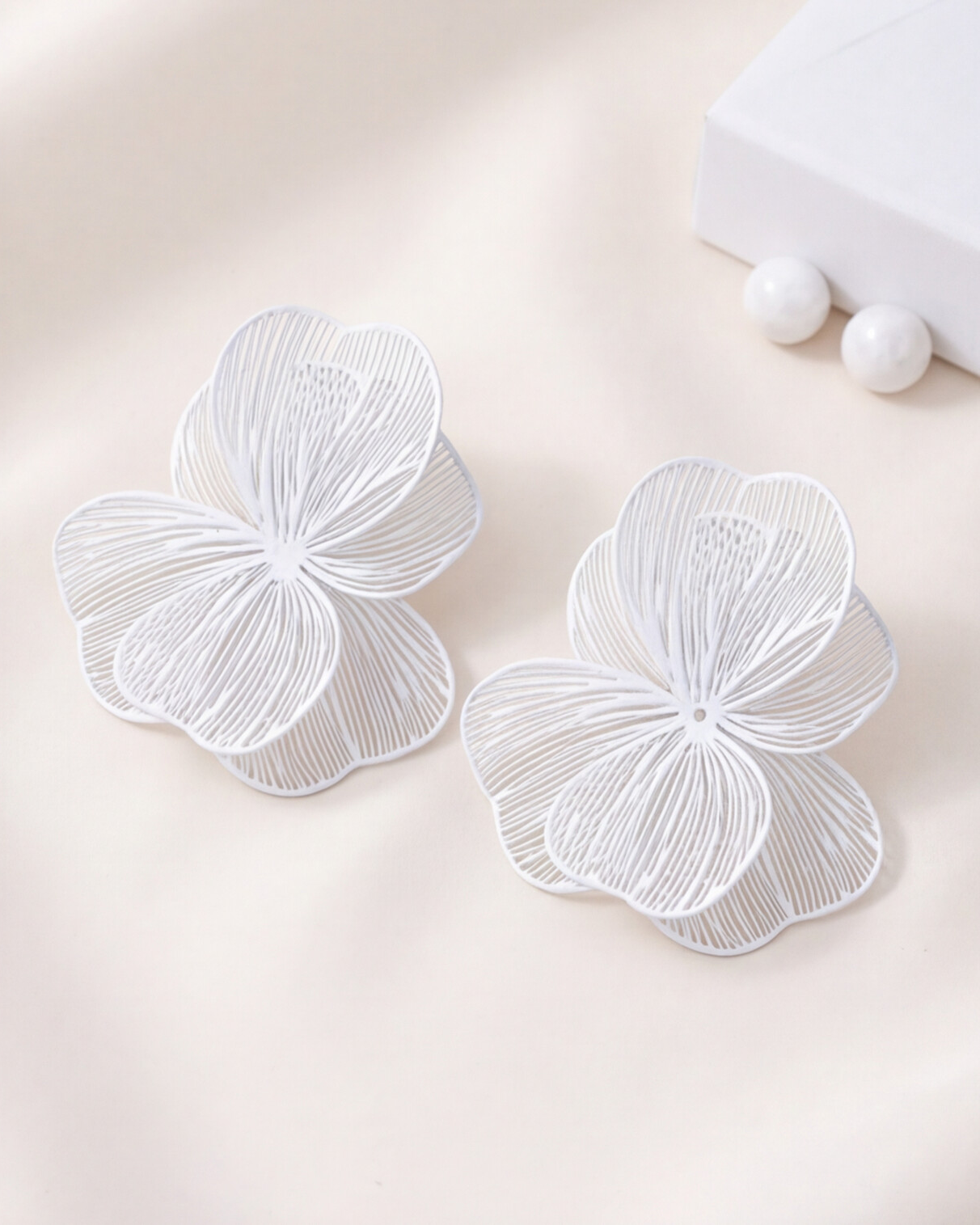 AROS FLOR BLANCO