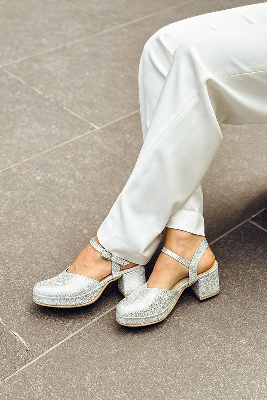 ZAPATO ISABEL BLANCO PLATA 1