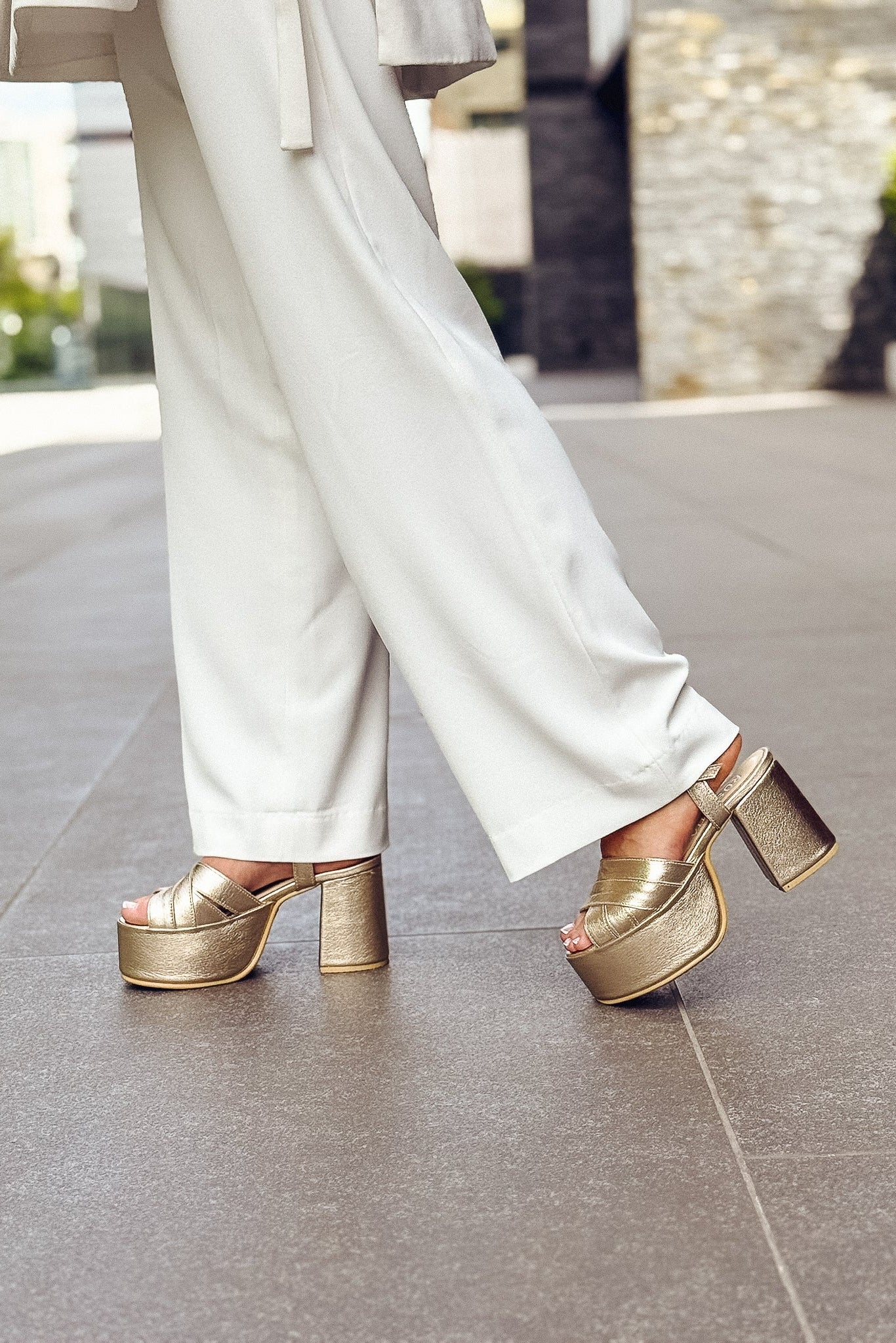 SANDALIA SOFIA NIQUEL 2