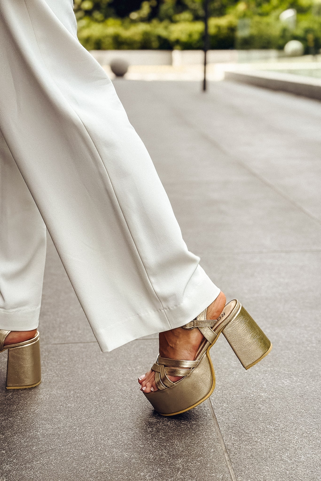 SANDALIA ESTELA NIQUEL 2