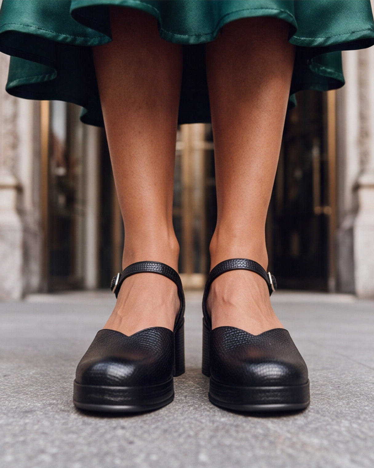 ZAPATO ISABEL NEGRO 1