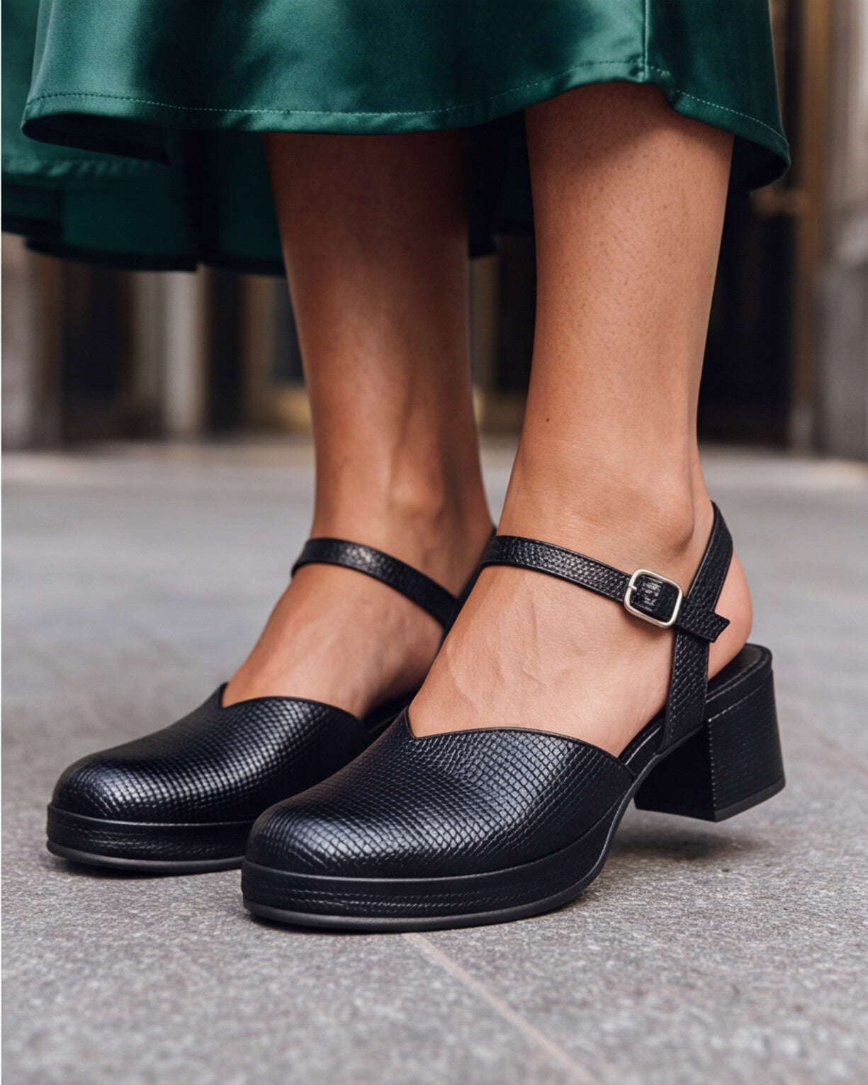 ZAPATO ISABEL NEGRO 1