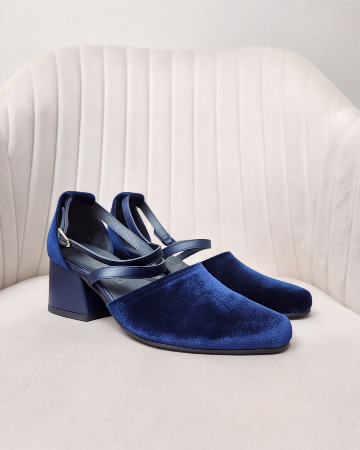 ZAPATO VICTORIA AZUL 2