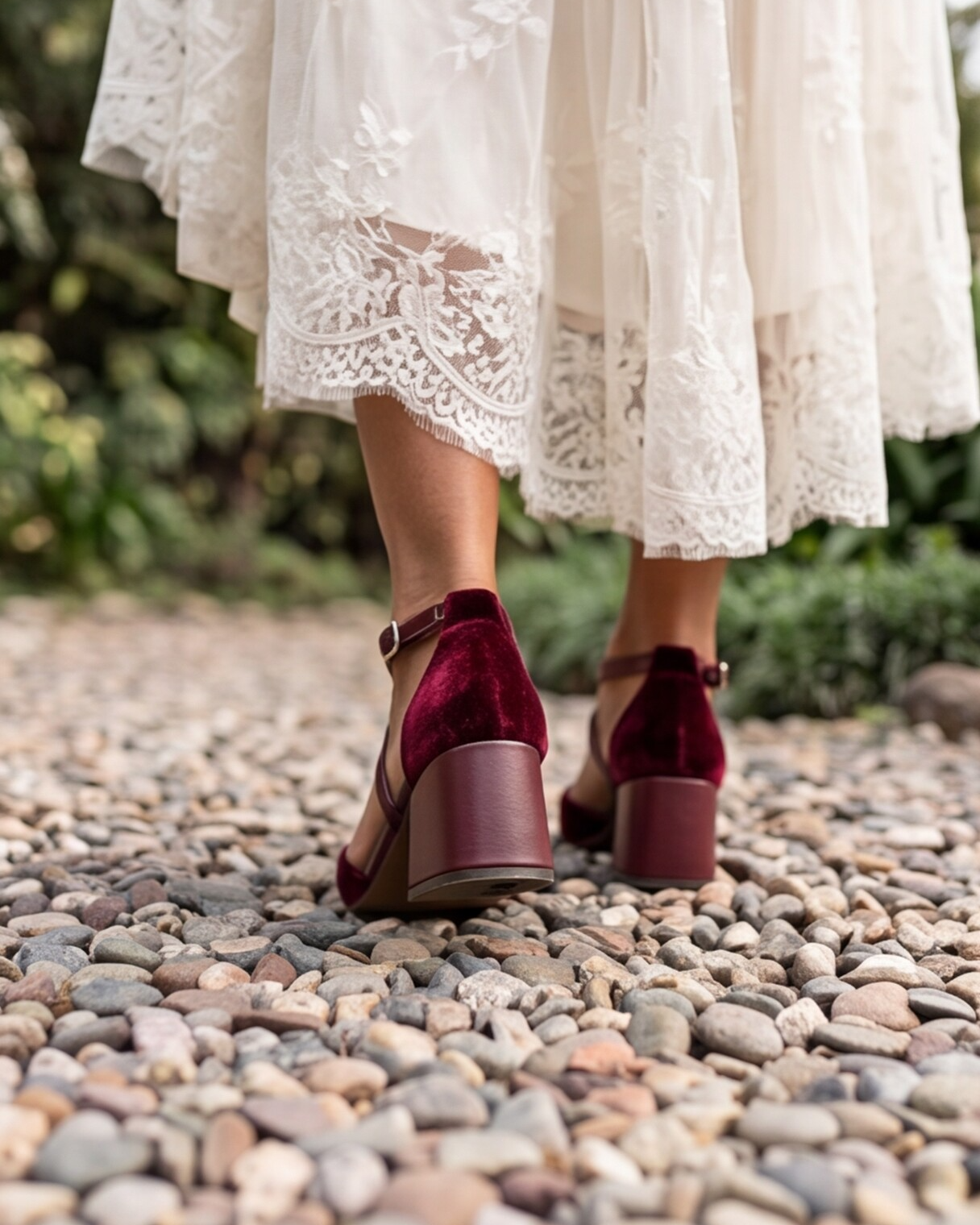 ZAPATO VICTORIA BURDEO 2
