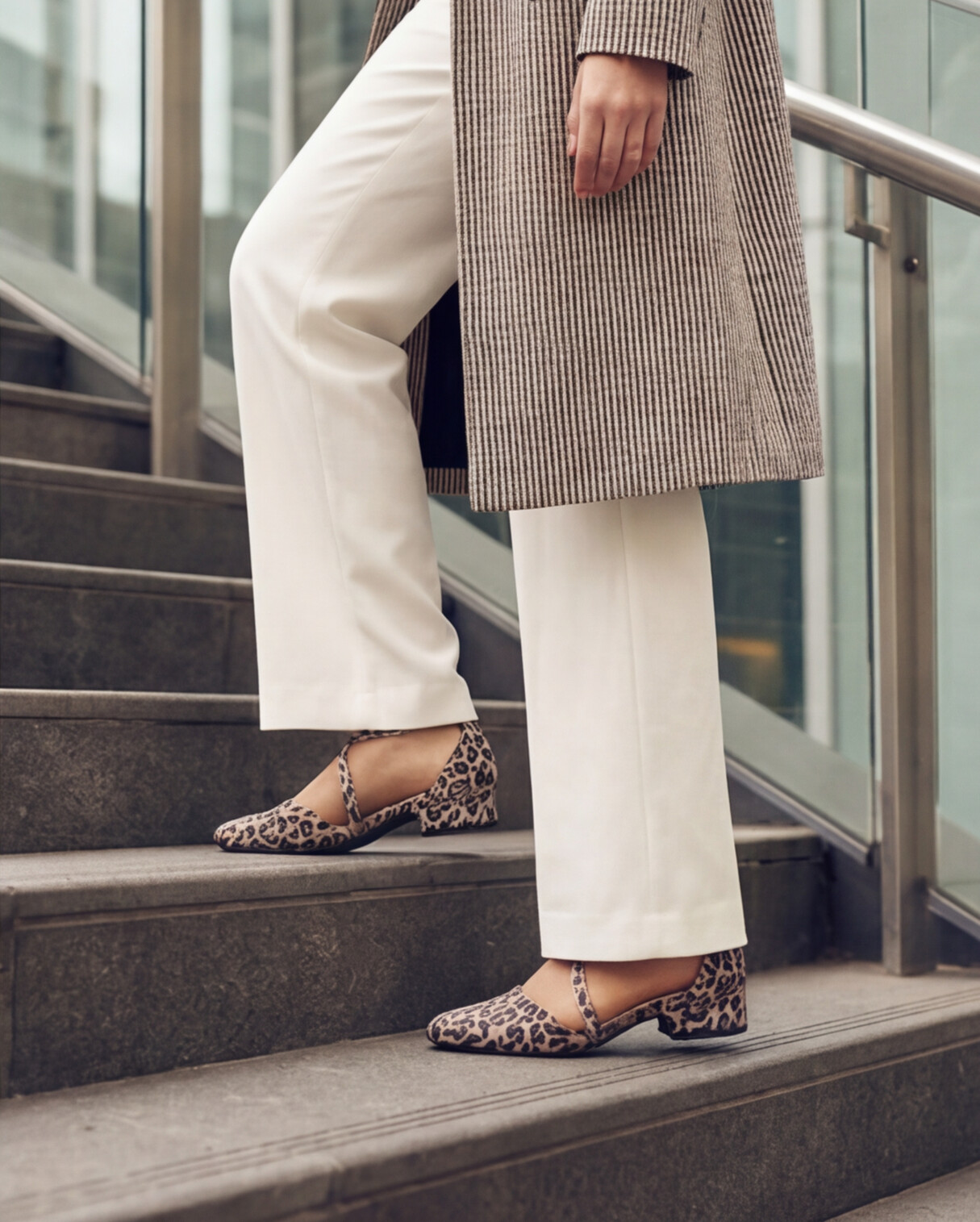 ZAPATO VICTORIA LEOPARD