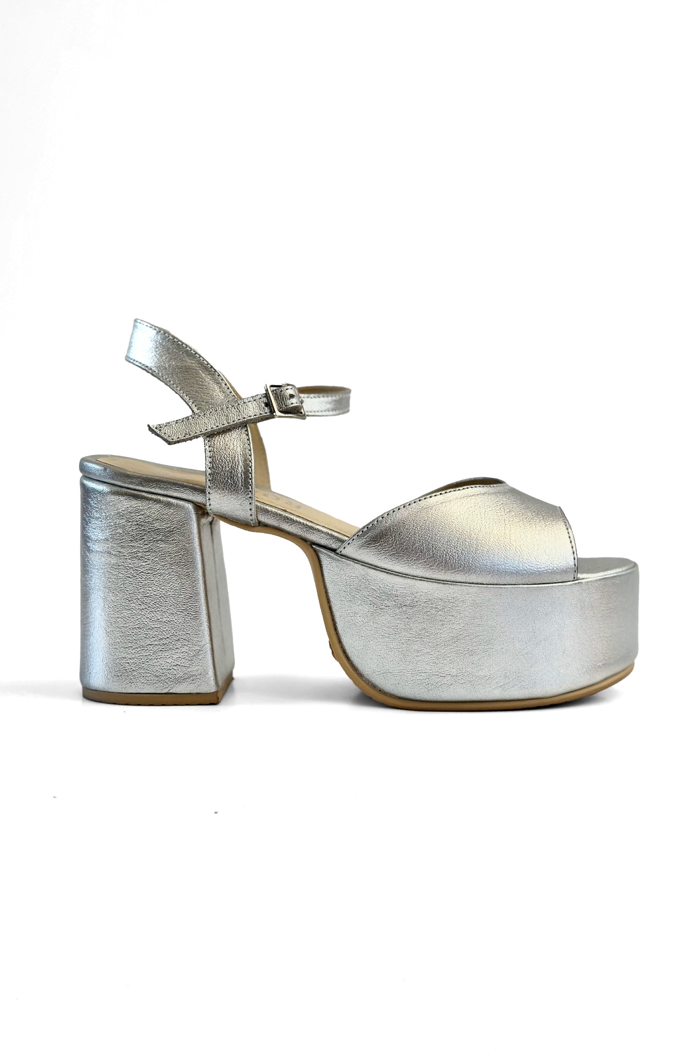 SANDALIA LEONOR PLATA 2